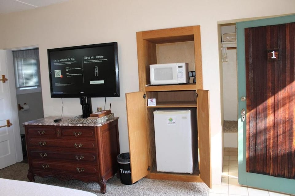 The Bonnie Inn Unit 1 Hotel in Calaveras County