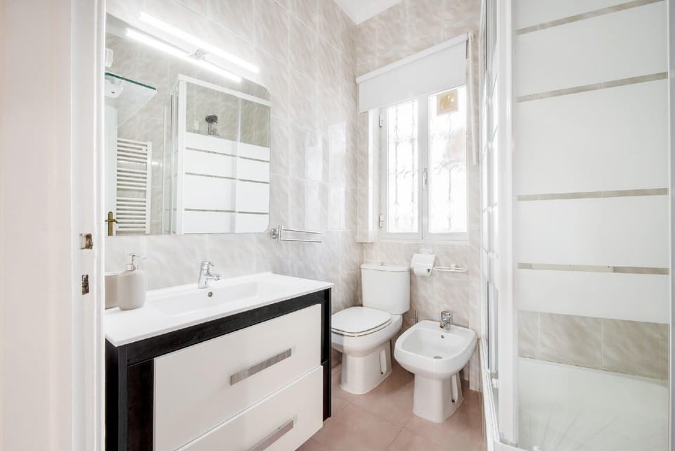 Olala Navegantes Townhouse Hotel in Cascais