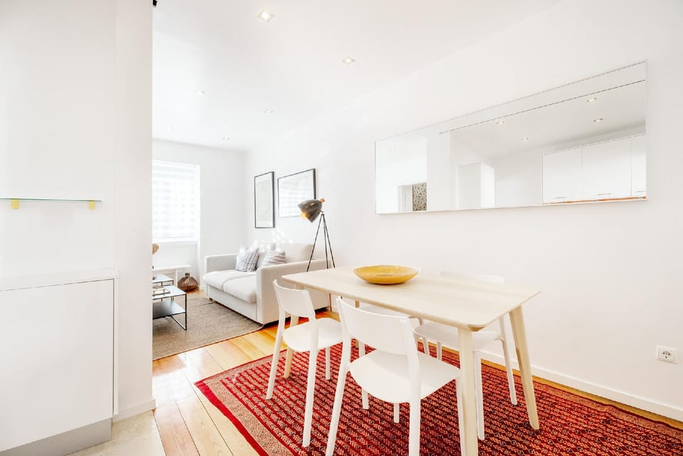 Olala Navegantes Townhouse Hotel in Cascais