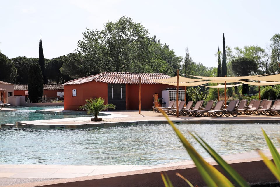 SOWELL RESIDENCES Les Hameaux Hotel in Arles