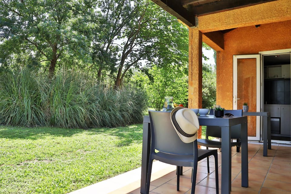 SOWELL RESIDENCES Les Hameaux Hotel in Arles