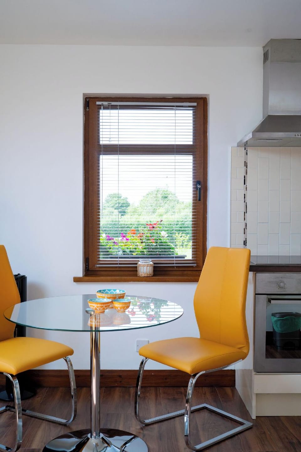 Cherry Tree Apartment Beautiful 1-bed in Limavady Hotel in Northern Ireland