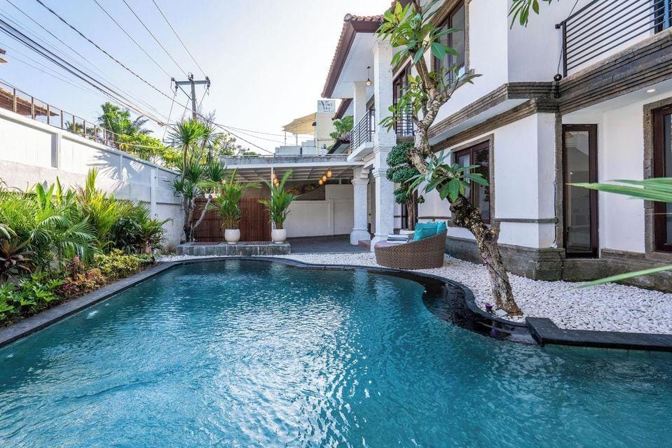 Villa Sky View - Seminyak Hotel in Kuta