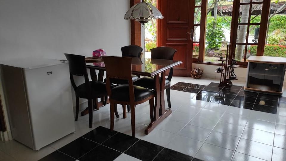 Keyani s Bungalow Hotel in Buleleng
