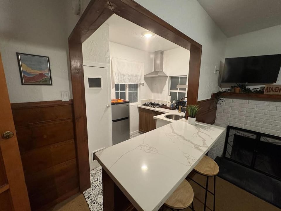 Three Pines Cabins Lodge Hotel in Boulder Bay