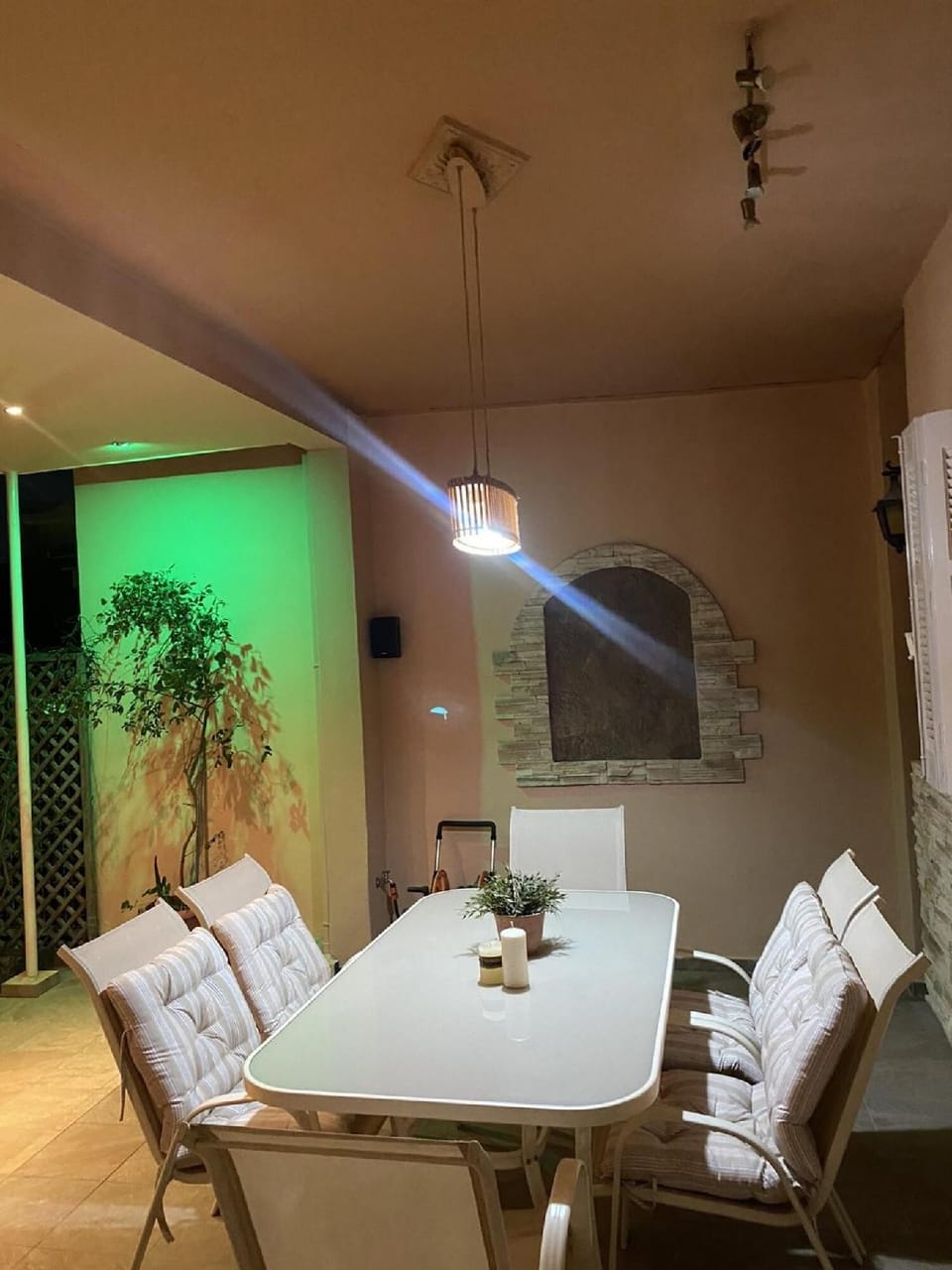 Oasis Garden Apartment Hotel in Volos