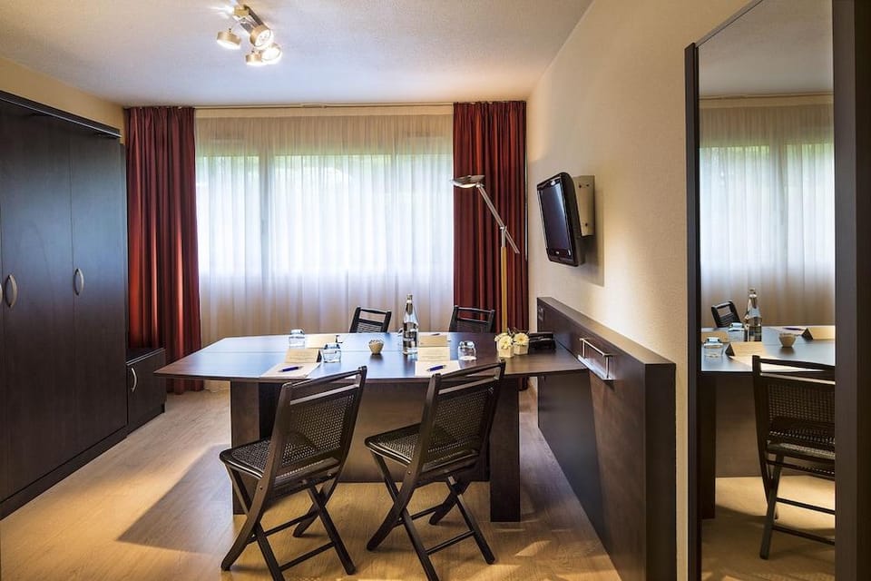 Escale Oceania Brest Hotel in Brest