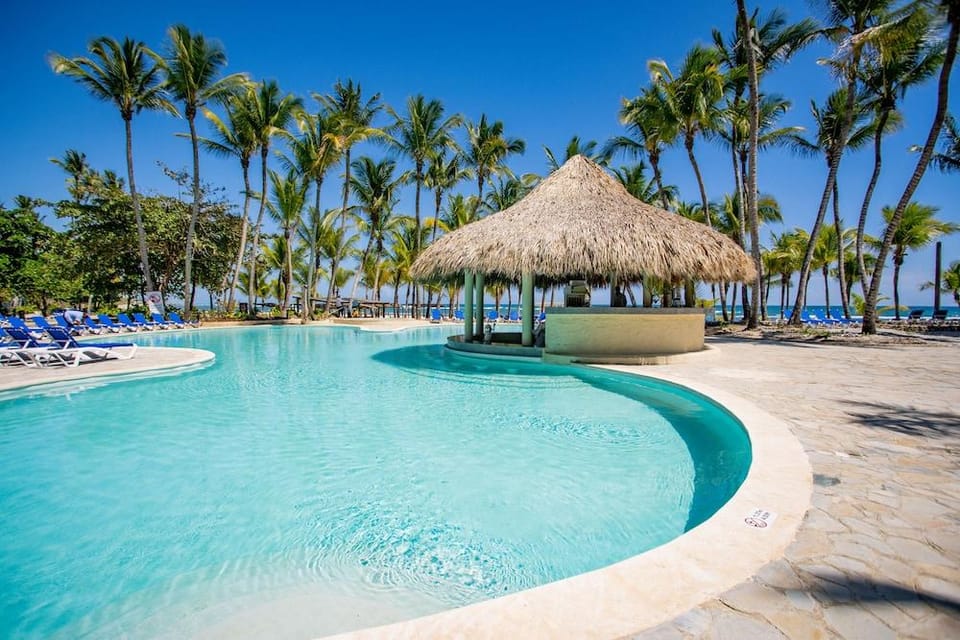 Coral Costa Caribe Beach Resort - All Inclusive Hotel in Juan Dolio