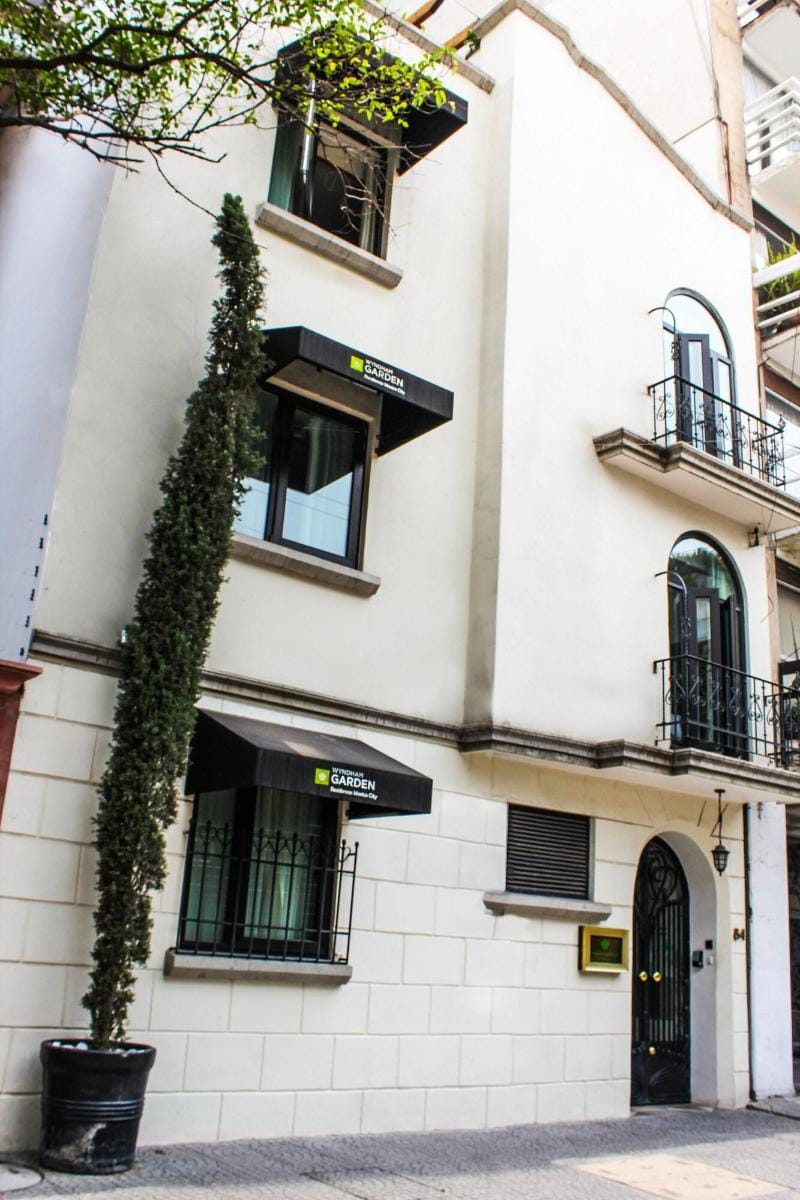 Wyndham Garden Residences Hotel in Mexico City