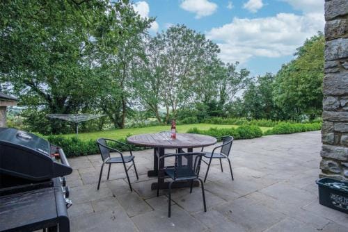 The Stables - 3 Bedroom Cottage - Beavers Hill Hotel in Saint Florence