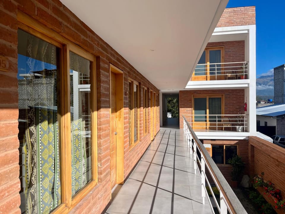 Hotel El Geranio Hostel in Otavalo