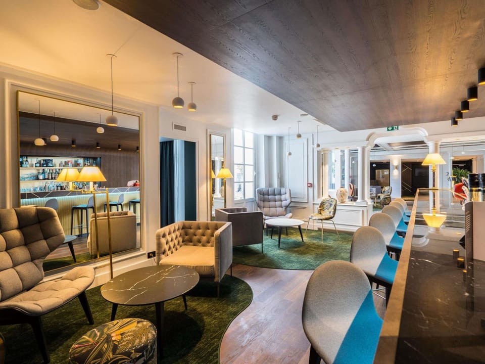 Bar/lounge