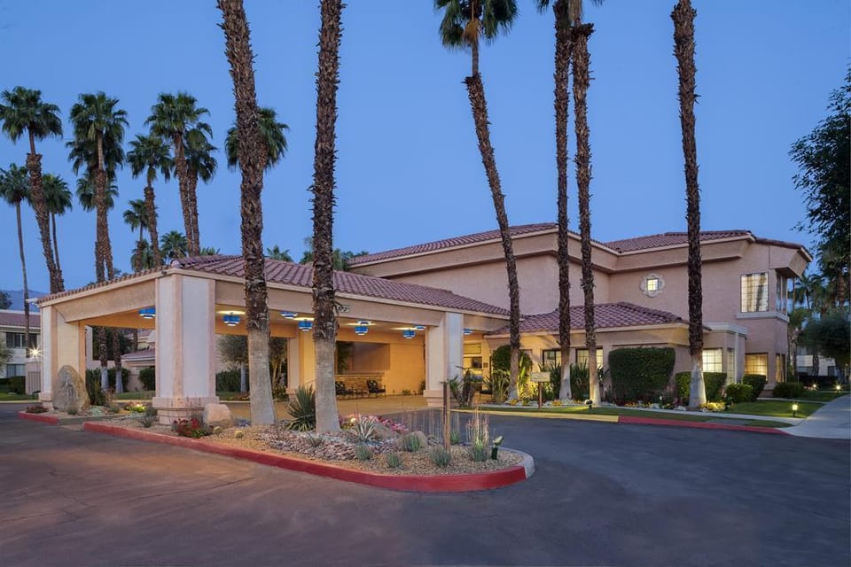 Welk Resorts Desert Oasis Hotel in Cathedral City