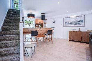 The Cottage - 2 Bedroom Cottage - Tenby Hotel in Wales
