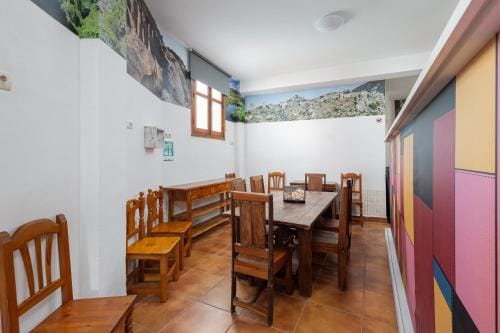 Hostal Entrecaminos Hostel in Sierra de las Nieves