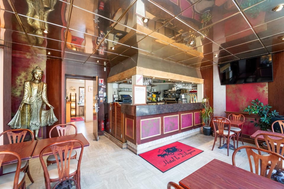 Hotel La Diligence Apartment hotel in Honfleur