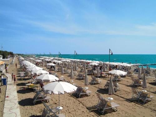 Apartment in Caorle near Sea Beach Hotel in Porto Santa Margherita