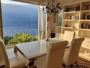 Leandra Comfortable holiday residence Hotel in Tremosine