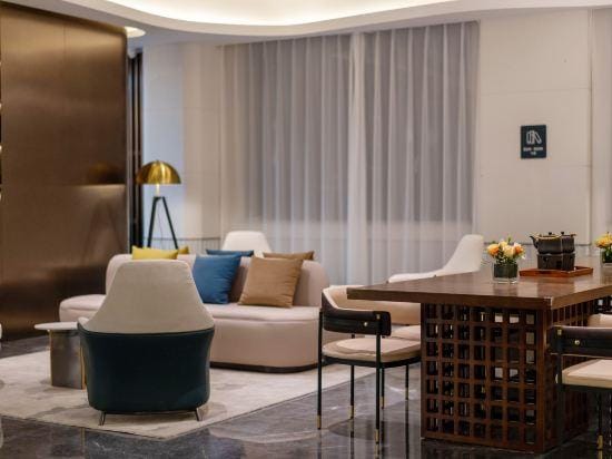 Atour Hotel Tianchang Qianqiu Avenue Bus Terminal Center Hotel in Jiangsu