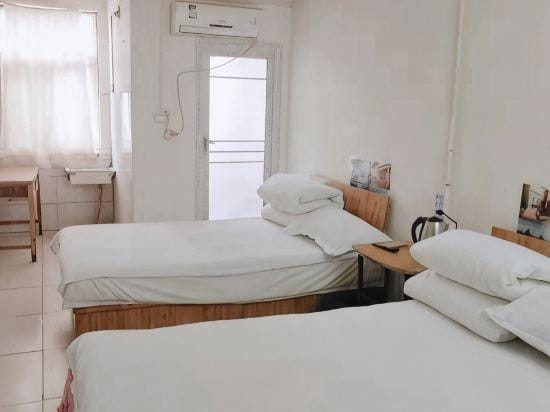 Gongyi Dongping Hotel Hotel in China