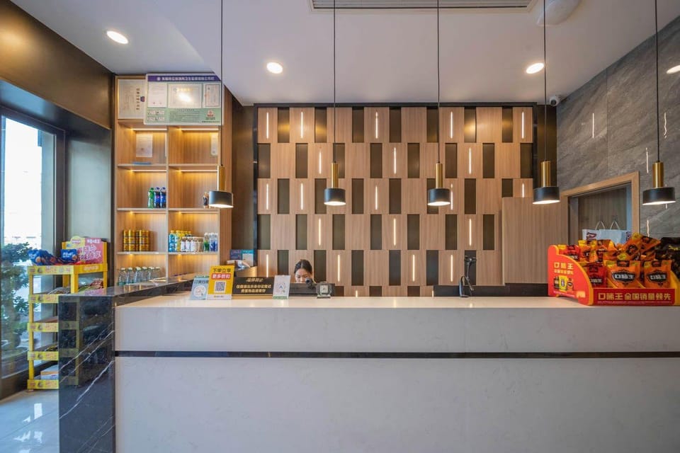 City Garden Hotel Chain (Jinhua Dongyang Yintai City) Hotel in Hangzhou