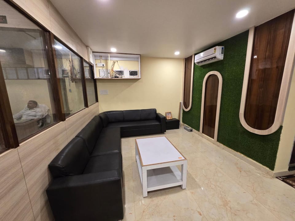 SAROJINI GARDEN HOTEL & RESTAURANT Hotel in West Bengal