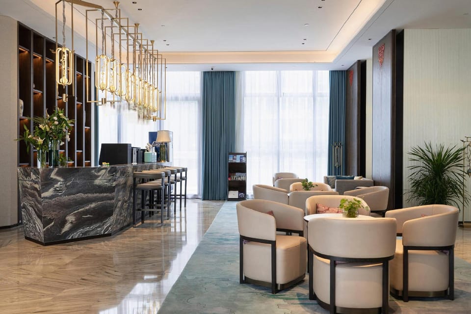 HONGJING FOURS SEASONS HOTEL Hotel in Shanghai