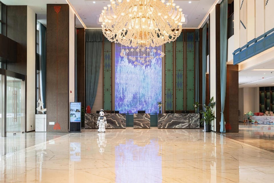 HONGJING FOURS SEASONS HOTEL Hotel in Shanghai