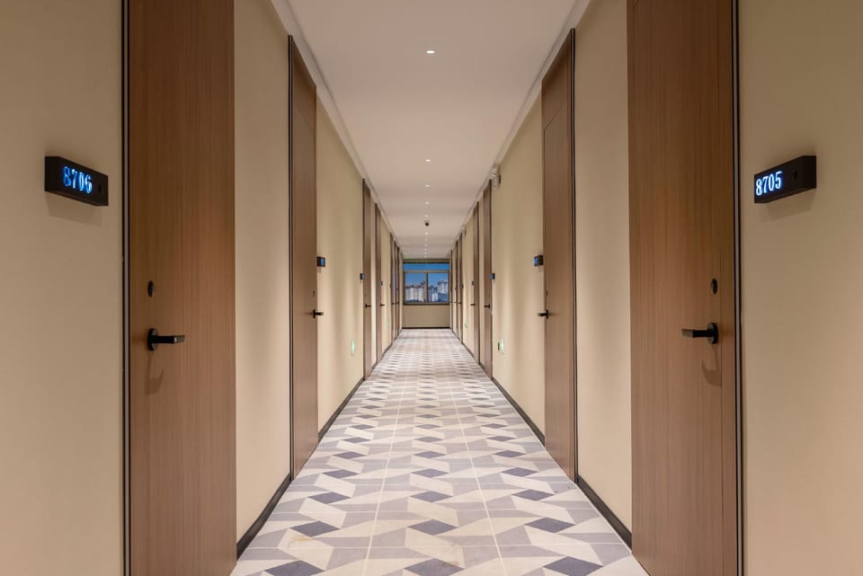 SGLL Zero Pressure Intelligence·Cinema Designer Hotel (Luqiao Branch) Hotel in Zhejiang