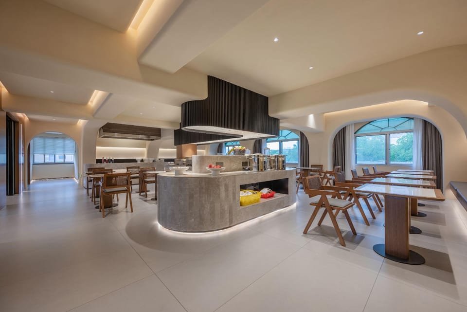 SGLL Zero Pressure Intelligence·Cinema Designer Hotel (Luqiao Branch) Hotel in Zhejiang