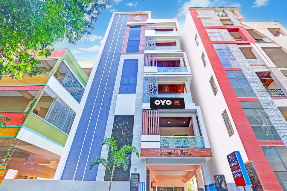 Hotel O N Grand Residency JNTU Bus Stop Hotel in Hyderabad