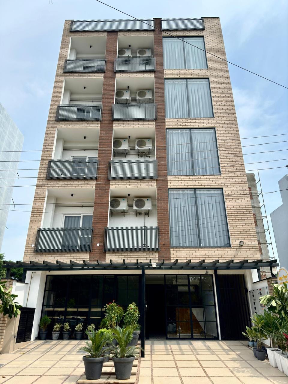 Lime Tree Hotel Sector 51 Gurgaon Hotel in Gurugram
