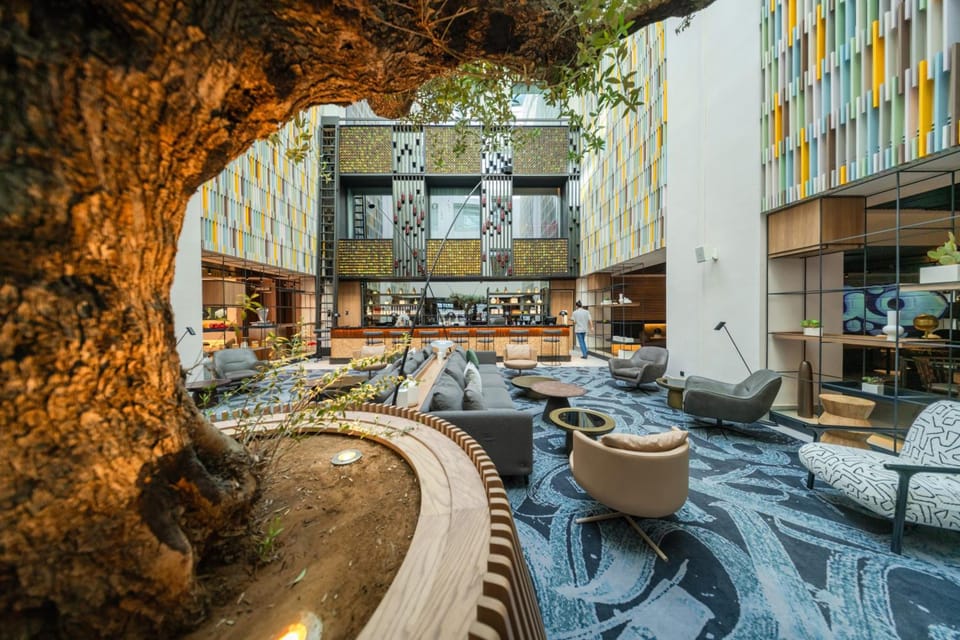 Bar/lounge