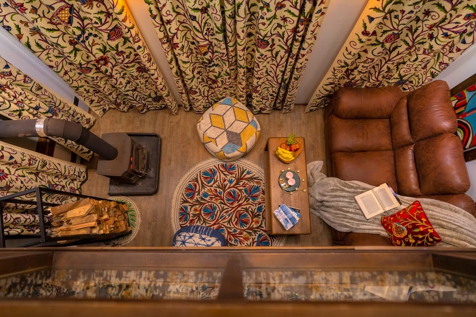 Solomons Gray Hotel in India