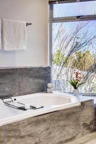 High-End Splendor at Horak Penthouse Hotel in Camps Bay