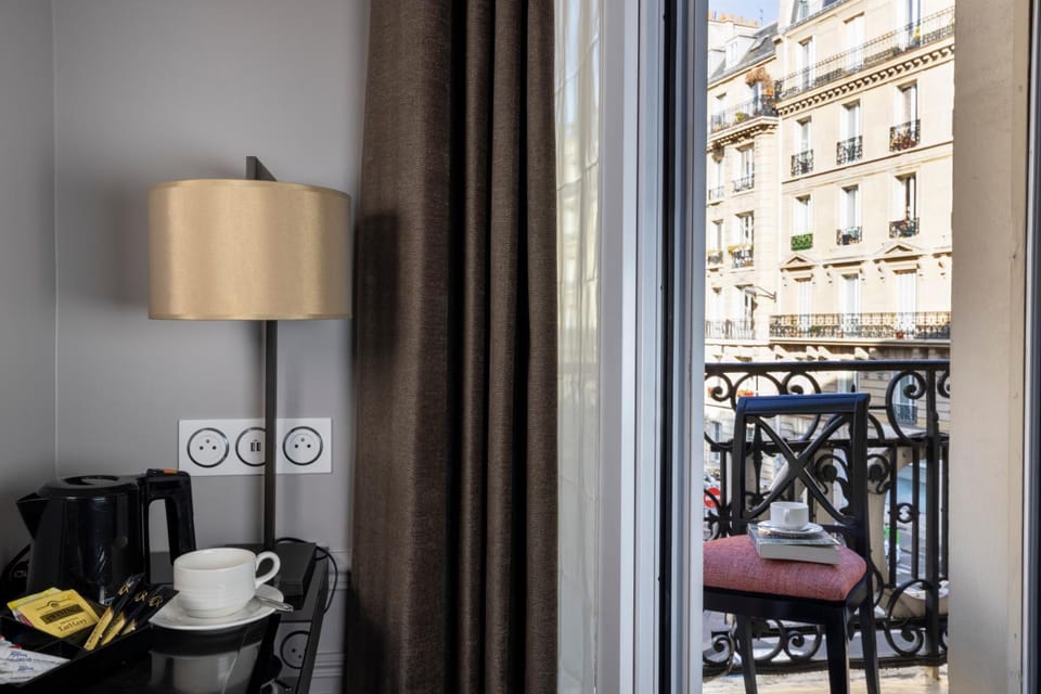 Pavillon Monceau Hotel in Paris