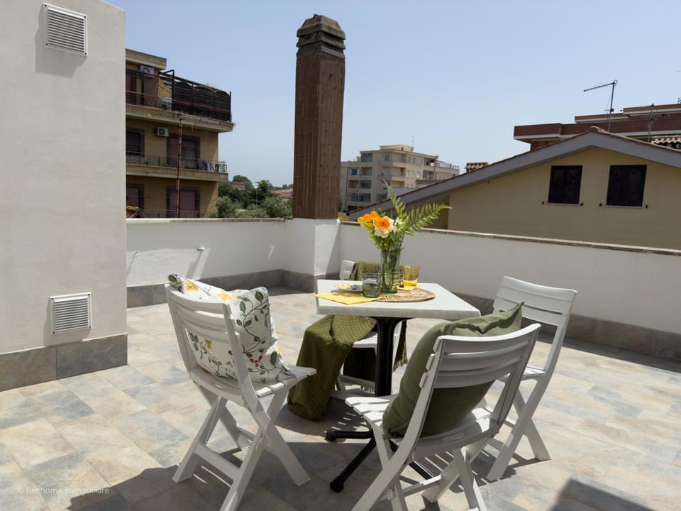 Guest House Maison Margot Hotel in Fiumicino