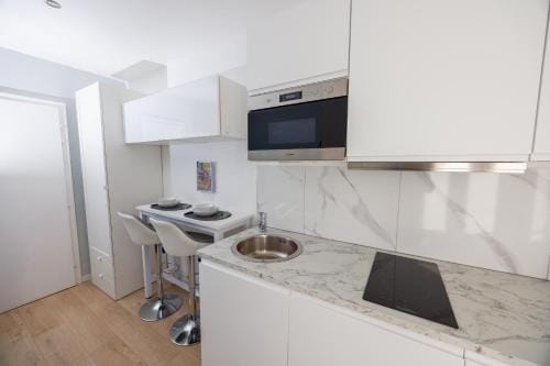 Le Petit Break - Strasbourg Gare - Petite France - Commerces a Proximite Hotel in Strasbourg