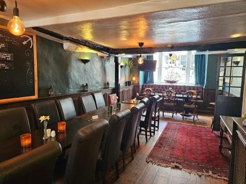 The Ship Inn Hotel in Huntingdonshire District
