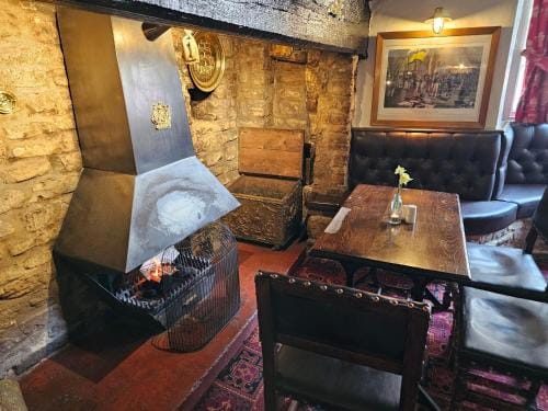 The Ship Inn Hotel in Huntingdonshire District