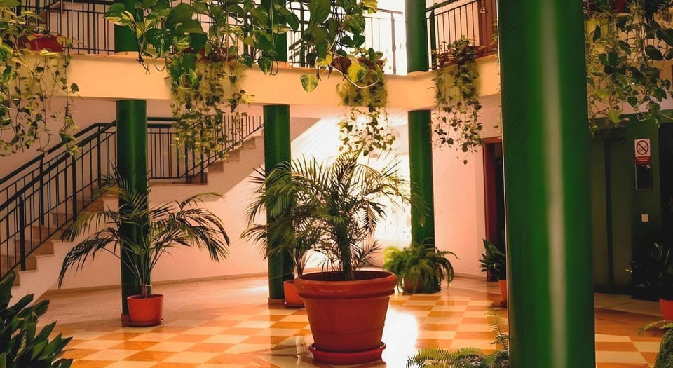 Apartamentos Vertice Bib Rambla Hotel in Seville
