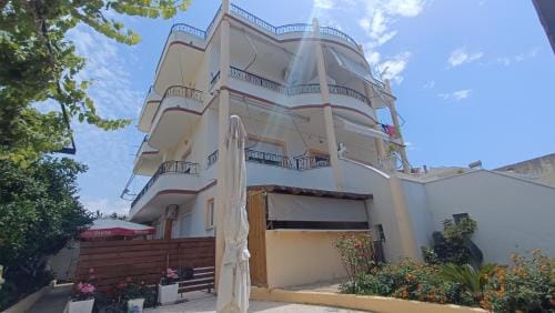 Nitro Inn Orikum - SEA and GARDEN Hotel in Vlorë County, Albania
