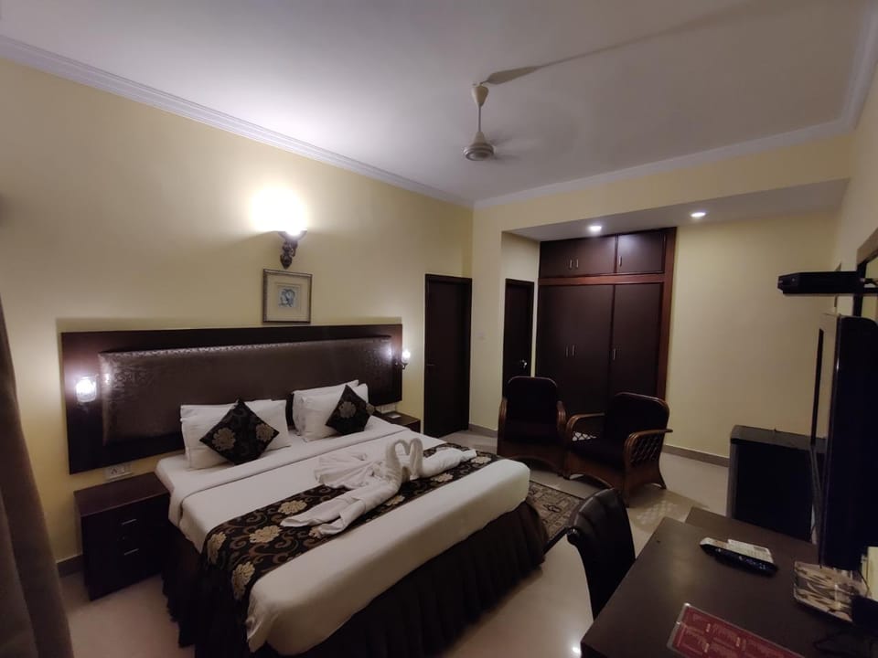 GIS LEGACY, Hyderabad Hotel in Hyderabad