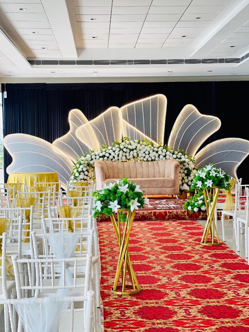Banquet hall