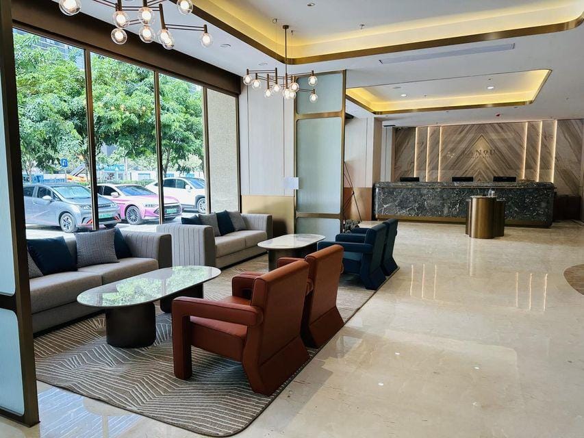 LANOU Hotel Shenzhen Luohu Ruipeng Building Hotel in Hong Kong