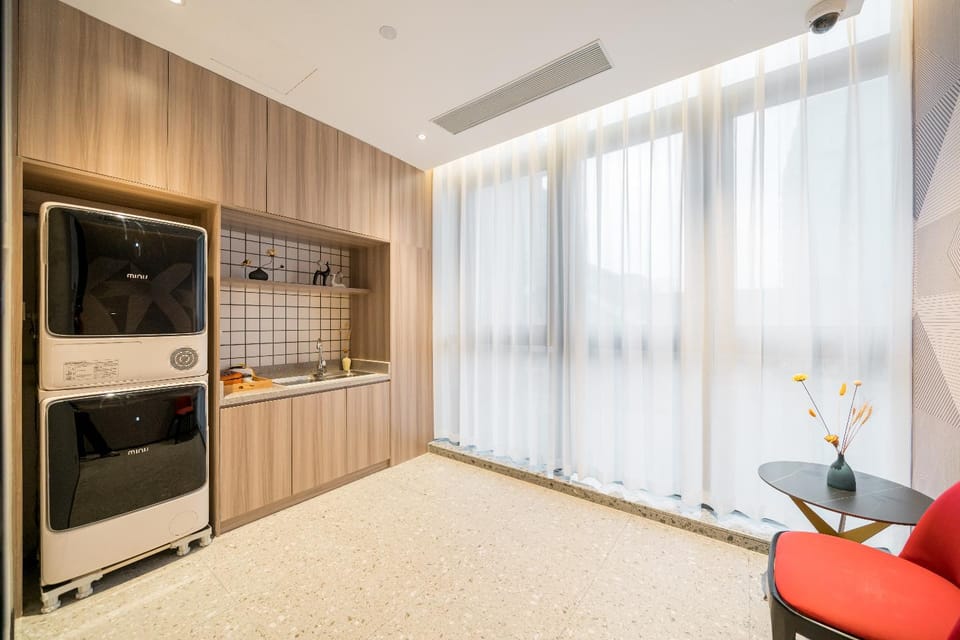 Borrman Hotel Shanghai Lingang New Town Wanda Hotel in Shanghai