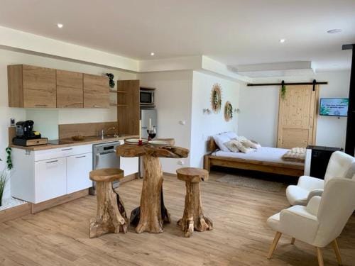 Les Nids Guerandais - Loverooms Hotel in Brittany