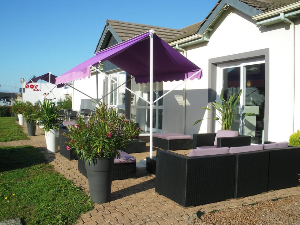 Inter-Hotel Tours Aeroport La Terrasse Hotel in Tours