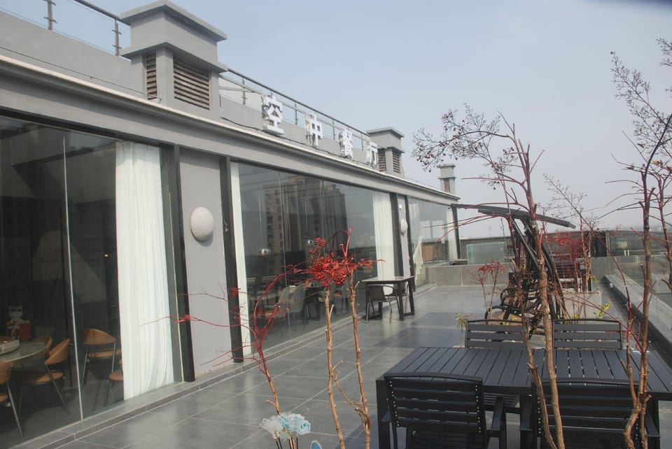 Junya Hotel (Jiaxing Pinghu Xincang Branch) Hotel in Shanghai