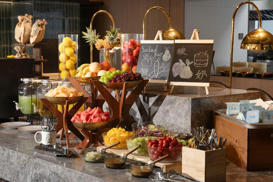 Wanda Moments，Cixi Guanhaiwei Hotel in Zhejiang